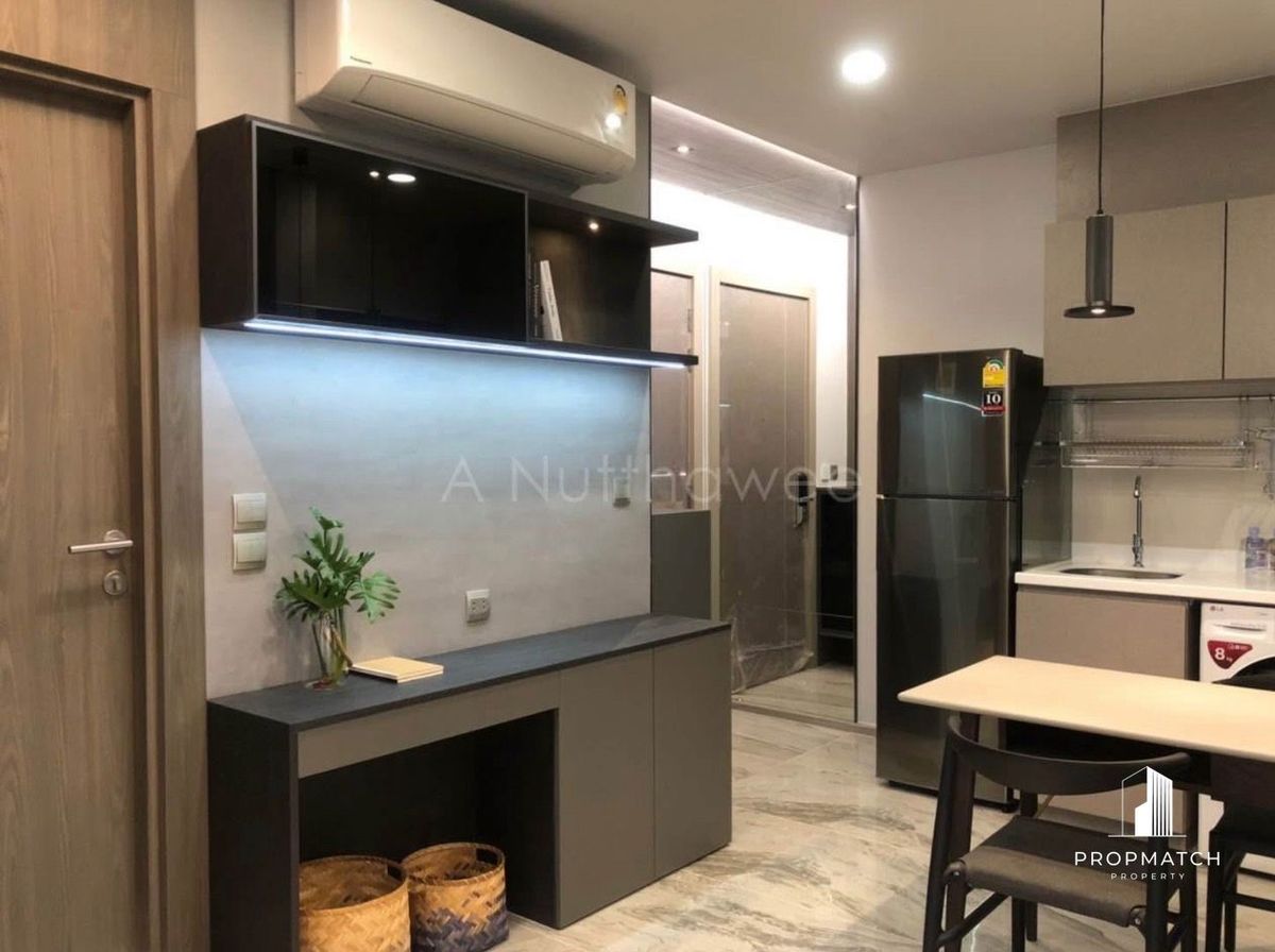 ให้เช่าคอนโดพระราม 9 เพชรบุรีตัดใหม่ RCA : ✨Flash Deal ✨Life Asoke-Rama 9( 2Bed 1Bath 40.36SQM.) แต่งครบพร้อมอยู่ !! เพียง  28,500บาทต่อเดือน Tel.0981315848 @propmatch