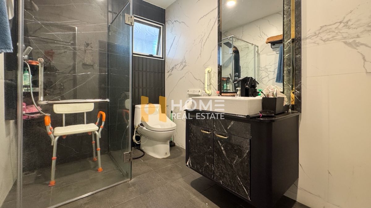 ขายบ้านเสรีไทย-นิด้า : มัณฑนา อ่อนนุช - วงแหวน / 3 ห้องนอน (ขาย), Mantana Onnut - Wongwaen / 3 Bedrooms (FOR SALE) POON169