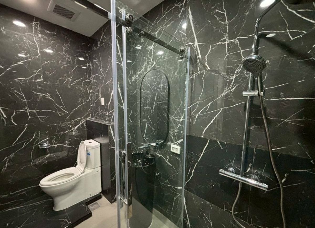 For SaleCondoRama3 (Riverside),Satupadit : Sell luxury Penthouse Canapaya Residences, Floor 42-43, area 73.87 square meters, 1 bedroom, 2 bathrooms, price 18.5 MB..*