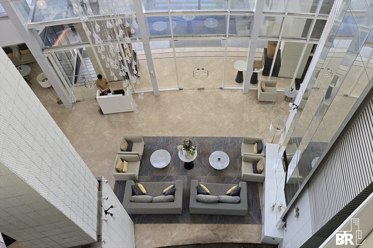 For RentCondoWitthayu, Chidlom, Langsuan, Ploenchit :  𝐁𝐞𝐬𝐭 𝐏𝐫𝐢𝐜𝐞 🔥 Baan Rajprasong, Beautiful unit 💖 Near BTS Ratchadamri 