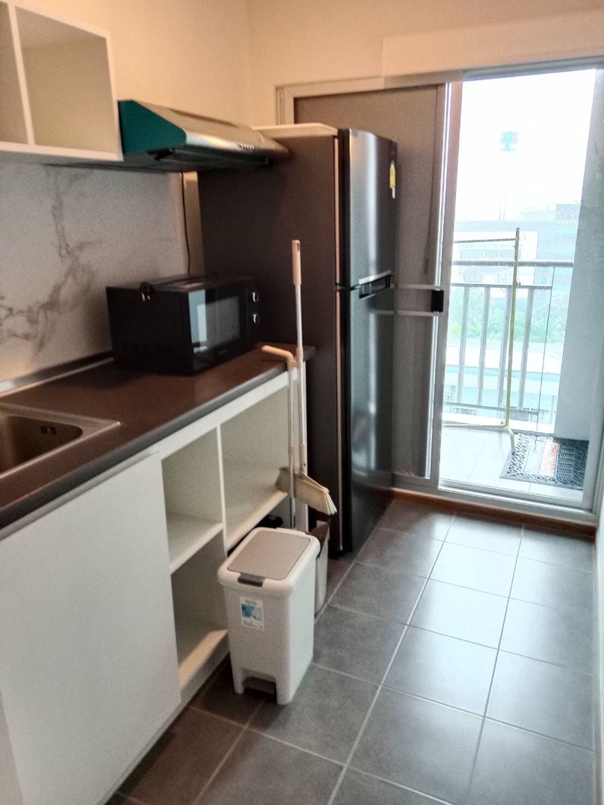 For RentCondoEakachai, Bang Bon : Rent 1 bedtime 34 sqm. 8500 B. Lumpini Condotown Ekachai 48 near Big C Bang Bon