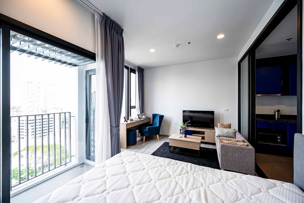 ขายคอนโดสุขุมวิท อโศก ทองหล่อ : 🔥ขายขาดทุนด่วน เอ็กซ์ที เอกมัย 1Bed ราคา 3.7 ล้าน🔥 สอบถาม-นัดชมด่วน ✆ 093-616-4456 (ฝ่ายขาย)
