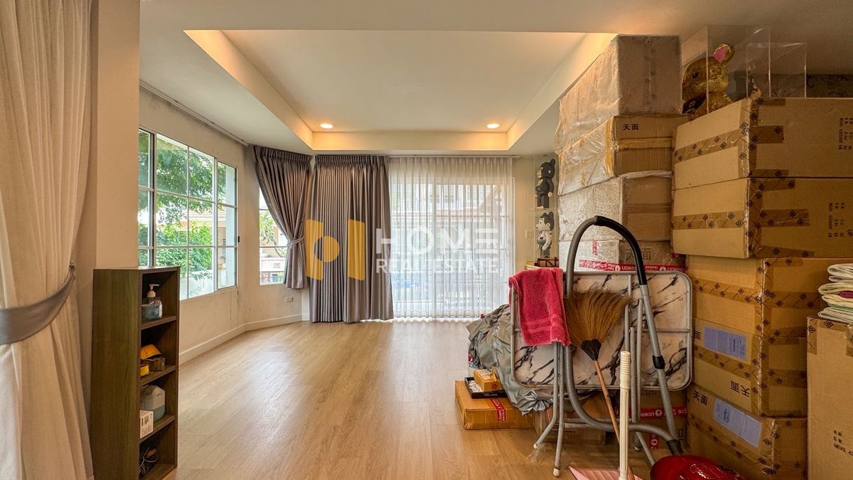 ขายบ้านเสรีไทย-นิด้า : มัณฑนา อ่อนนุช - วงแหวน / 3 ห้องนอน (ขาย), Mantana Onnut - Wongwaen / 3 Bedrooms (FOR SALE) POON167