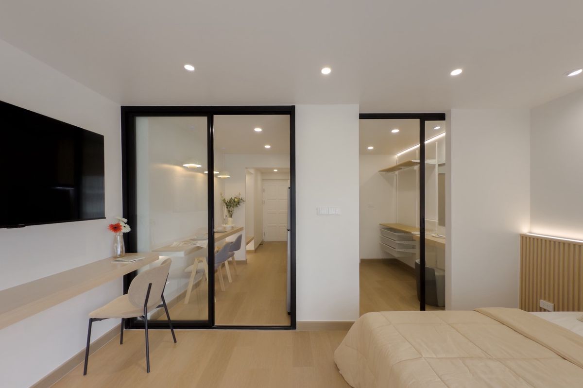 For SaleCondoChiang Mai : Visit Doi Condo (round building), beautiful room in the heart of Nimman #Guaranteed tenants Buy yourself or invest in renting a condo near CMU, Nimman Maya.