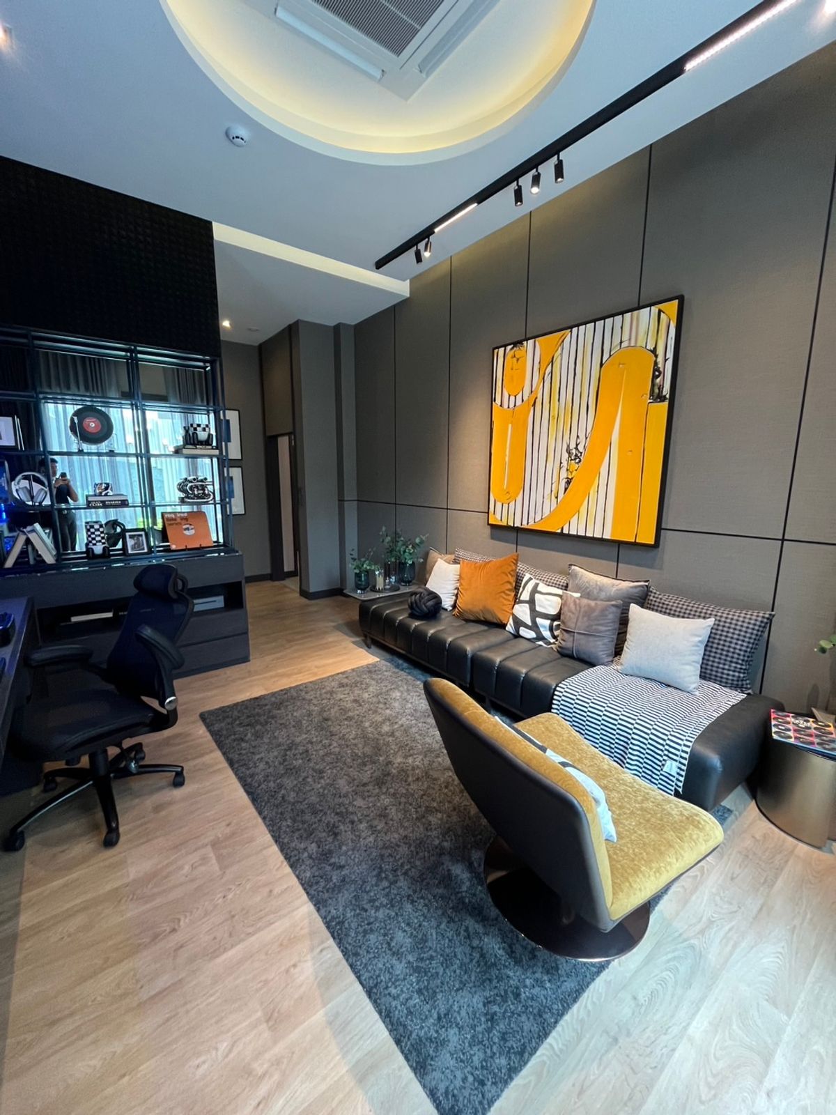 For SaleHouseLadkrabang, Suwannaphum Airport : 🏡 3 -story house for sale Type Loch Project Grand Bangkok Boulevard Yard Bangna - Super Luxury luxury house only 31 units.