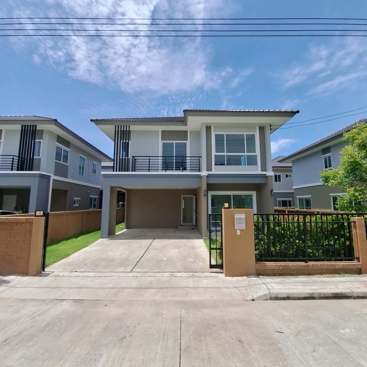 ให้เช่าบ้านอยุธยา : บ้านเดี่ยวปล่อยเช่า / Home for rent / 出租房屋
