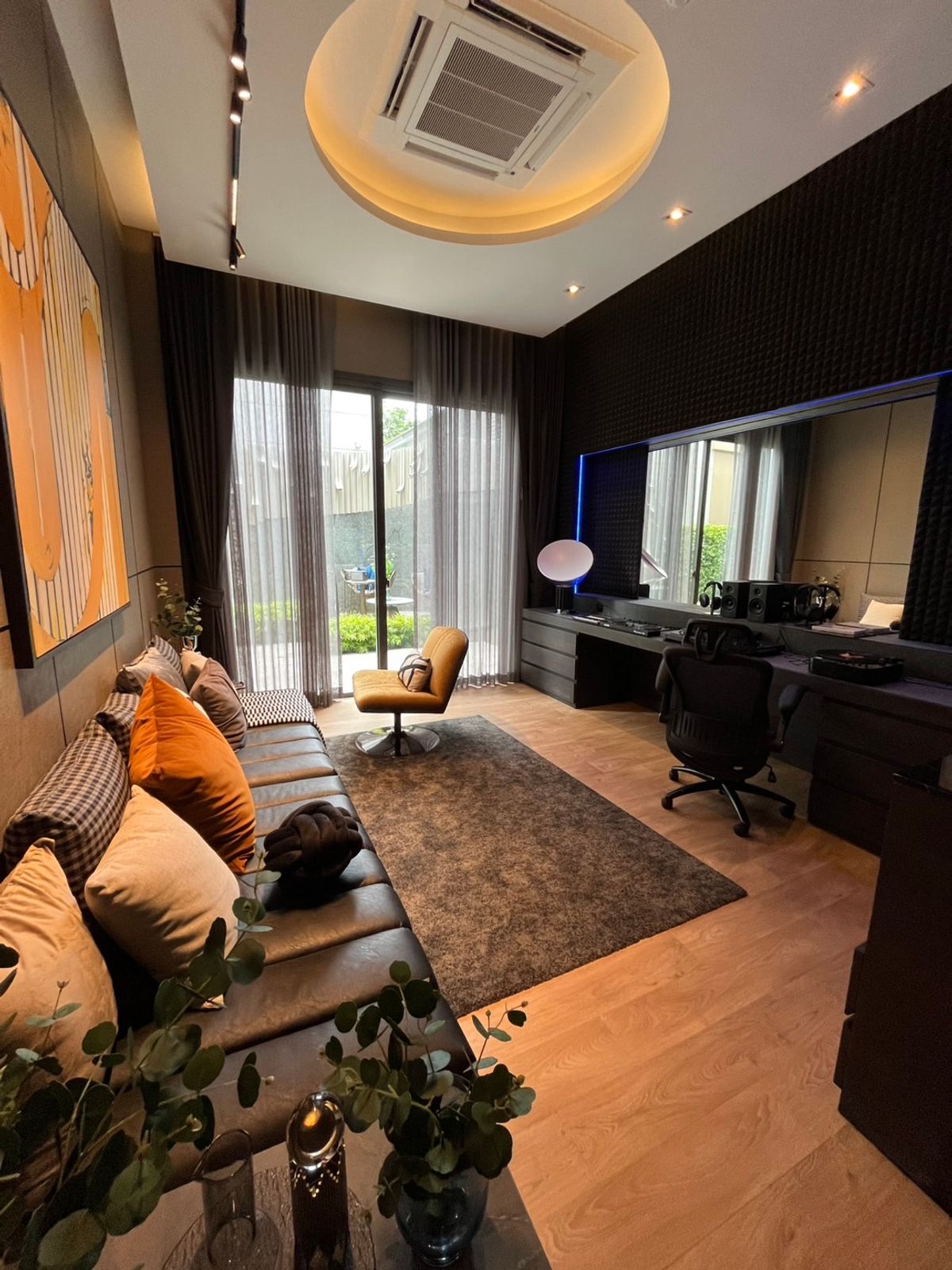 For SaleHouseLadkrabang, Suwannaphum Airport : 🏡 3 -story house for sale Type Loch Project Grand Bangkok Boulevard Yard Bangna - Super Luxury luxury house only 31 units.