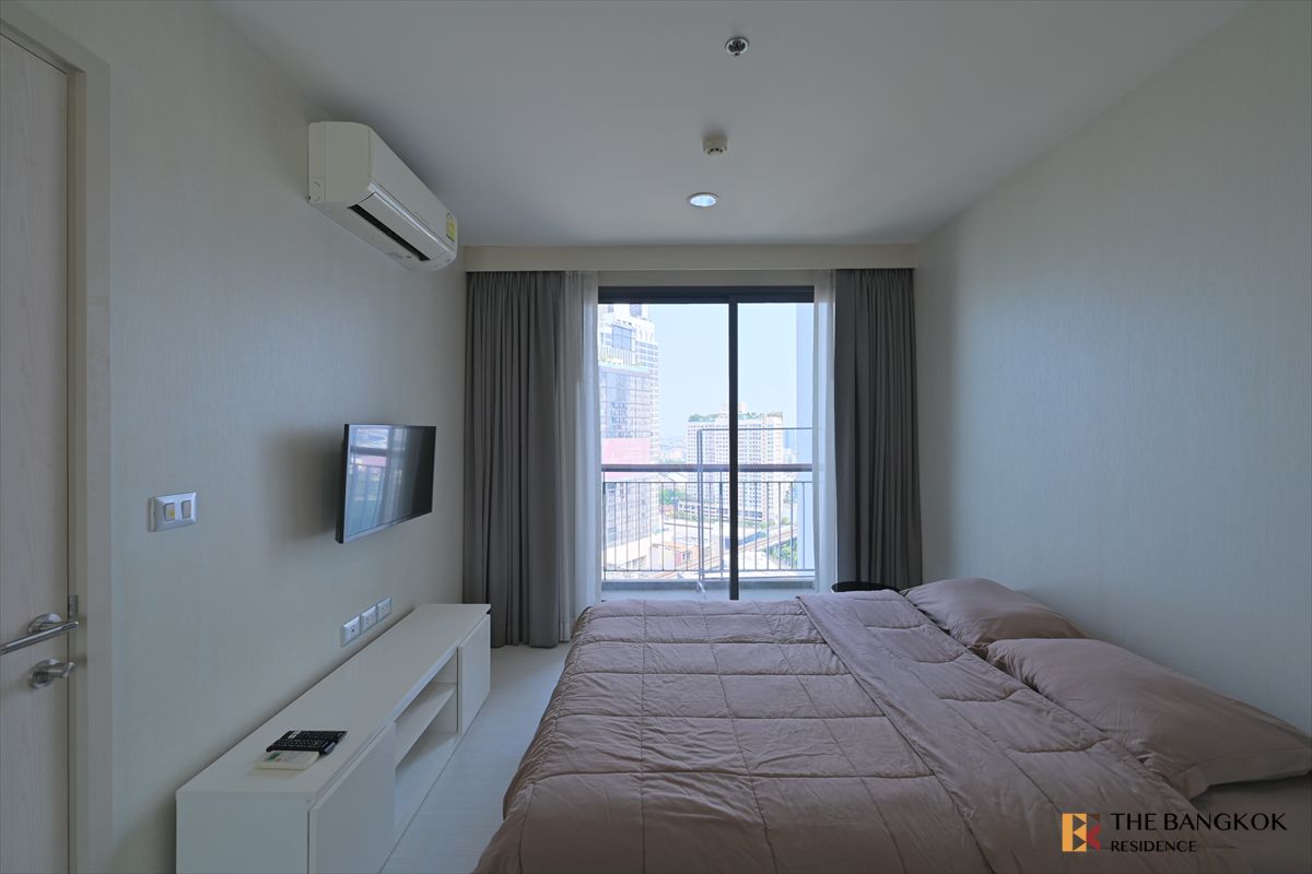 ขายคอนโดสุขุมวิท อโศก ทองหล่อ : Hot Deal !! ห้องสวย ห้องใหญ่ ราคาดี ติดBTS เอกมัย และ Gateway by palmy