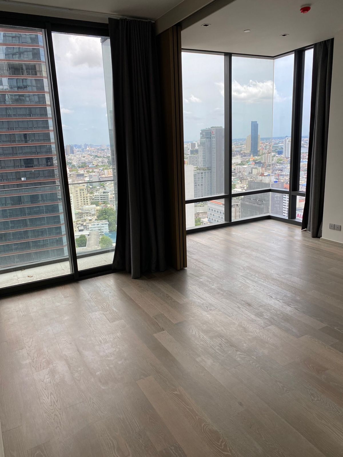 ขายคอนโดสีลม ศาลาแดง บางรัก : Ashton Silom / 1 Bedroom (FOR SALE), แอชตัน สีลม / 1 ห้องนอน (ขาย) DO732