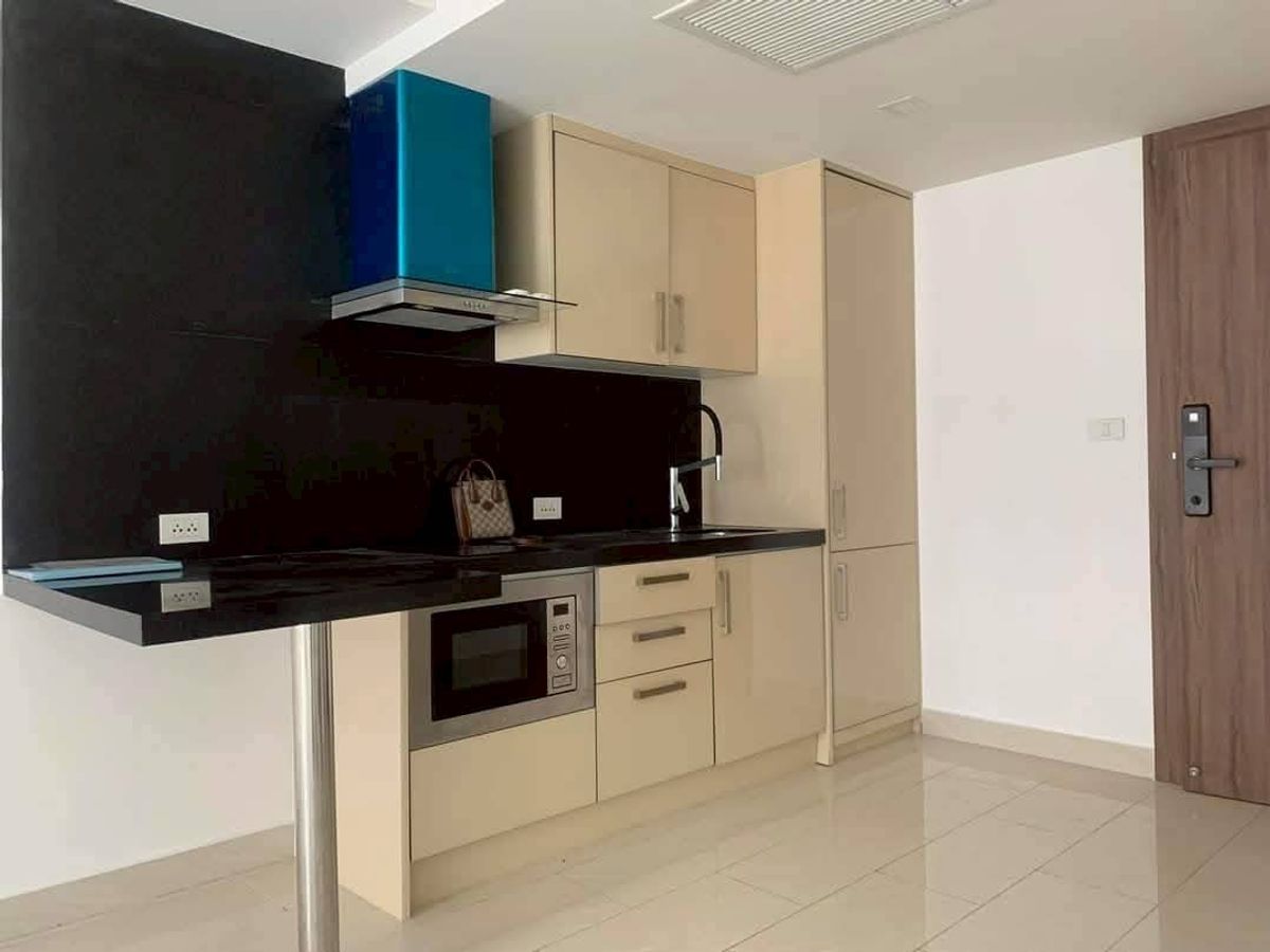 ขายคอนโดพัทยา บางแสน ชลบุรี สัตหีบ :  Grand Avenue Residence Condo 