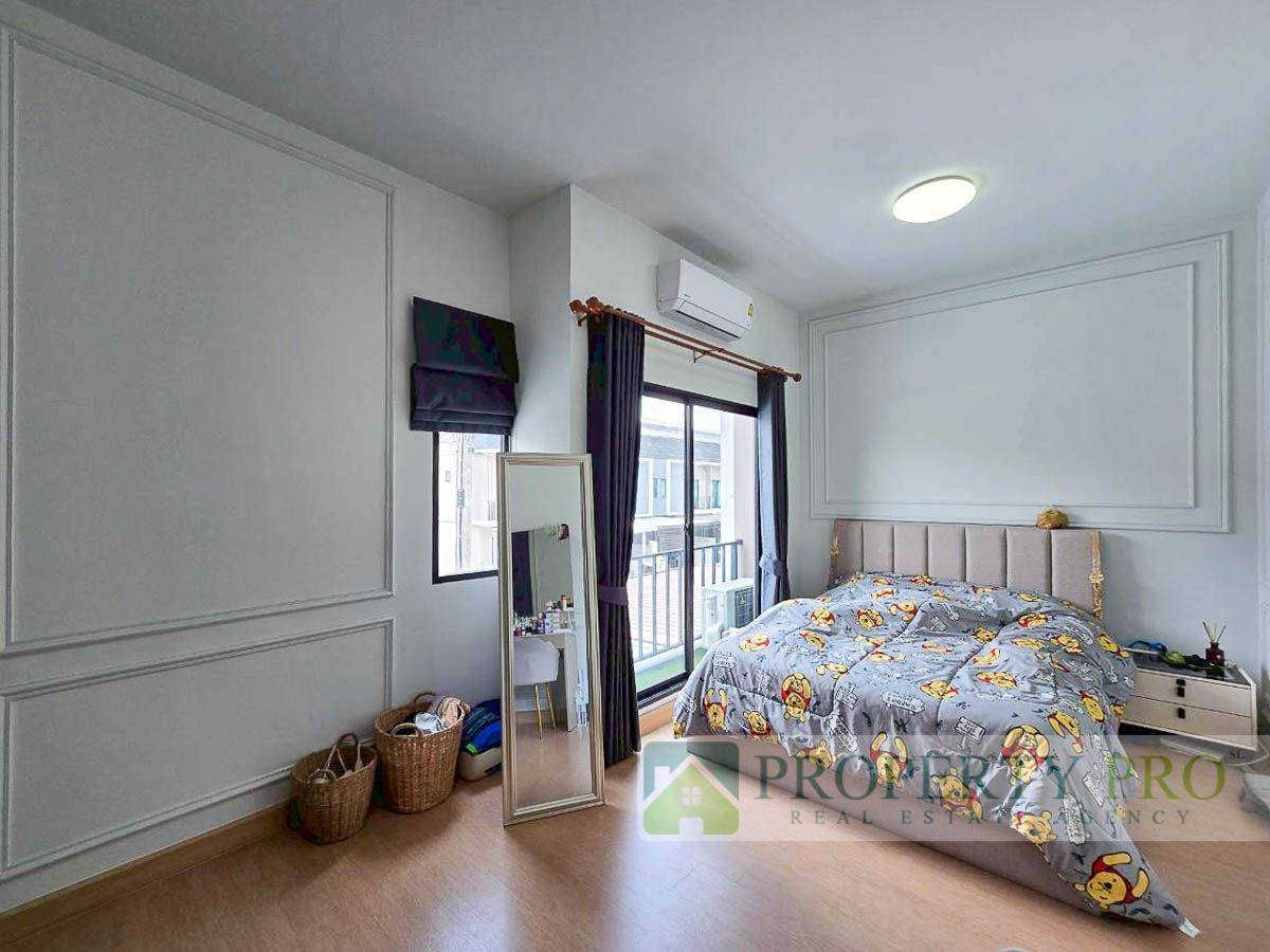 For SaleTownhomeSamut Prakan,Samrong : TownHome for Sale The Colors Bangna Wongwaen 3, 3 bedroom 21 sqw 116 sqm Near Kingkaew, Thepharak, Suvarnabhumi, Mega Bangna : SL25S-016