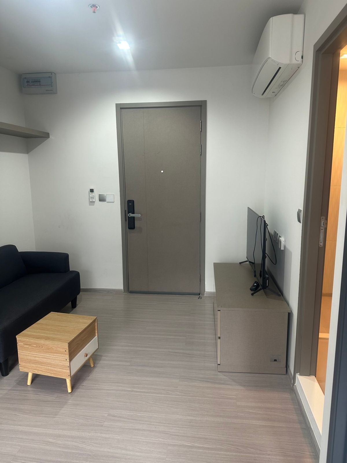 ให้เช่าคอนโดพระราม 9 เพชรบุรีตัดใหม่ RCA : 🔥ให้เช่าด่วน🔥โนเบิล นิว ดิสทริค อาร์ไนน์ คอนโดใหม่ ใจกลางพระรามเก้า ติดถนนใหญ่เดินทางสะดวก