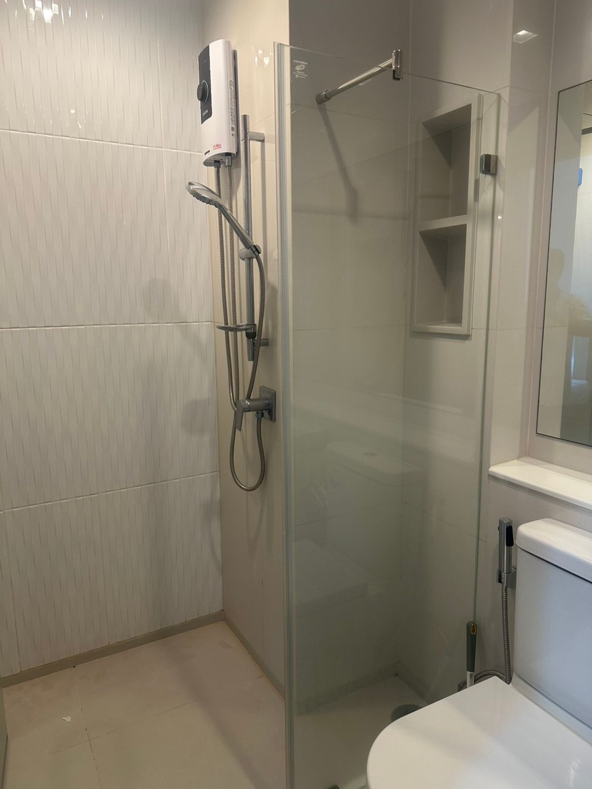 ให้เช่าคอนโดพระราม 9 เพชรบุรีตัดใหม่ RCA : 🔥ให้เช่าด่วน🔥โนเบิล นิว ดิสทริค อาร์ไนน์ คอนโดใหม่ ใจกลางพระรามเก้า ติดถนนใหญ่เดินทางสะดวก