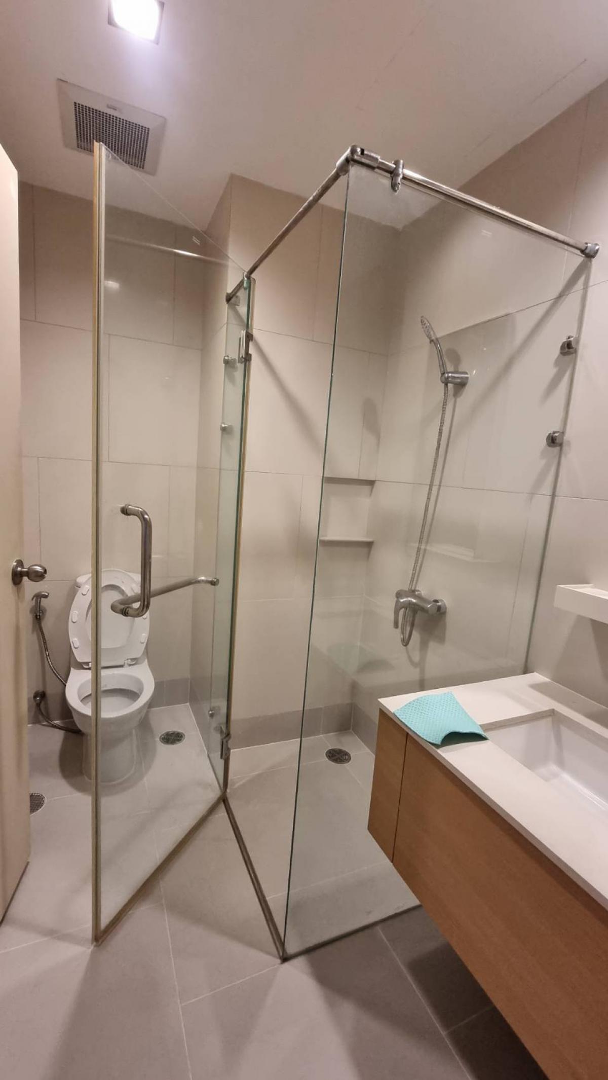 For RentCondoRatchathewi,Phayathai : Duplex Villa RachaTewi, beautiful view, good condition, good condition