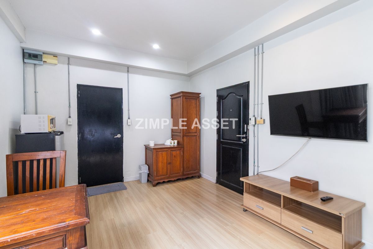 ให้เช่าสีลม ศาลาแดง บางรัก : Line ID : @zimple_asset ห้องพักตกแต่งสไตล์คลาสสิคย่านสุรวงศ์ ฟูลเฟอร์นิท เงียบสงบ ฟรีไวไฟ รับสัญญาเช่าระยะสั้น ไม่ไกลจากBTS สุรศักดิ์