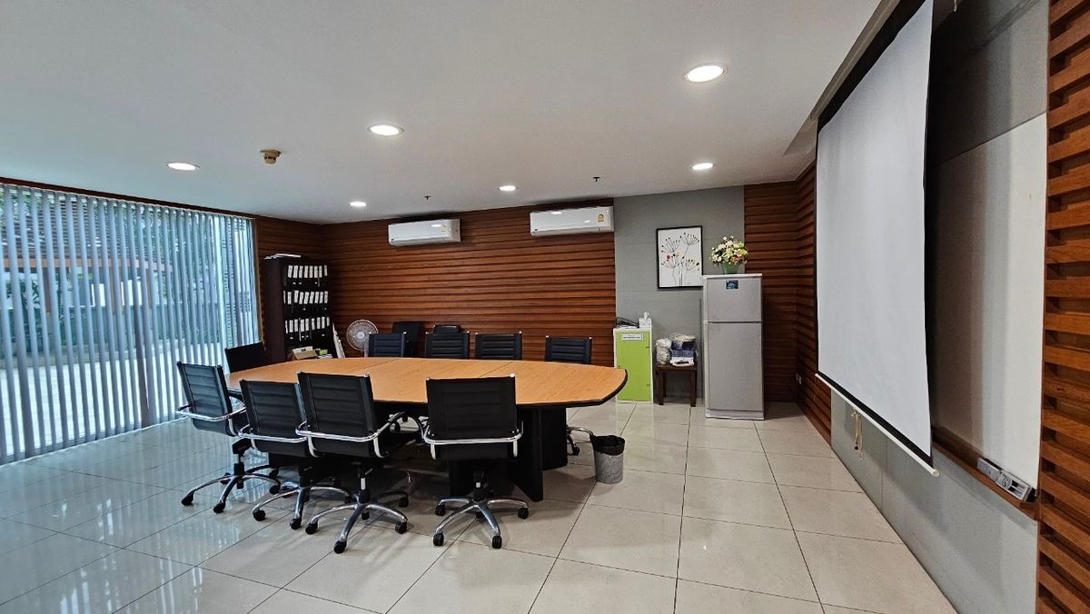 For SaleCondoSathorn, Narathiwat : Condo for sale The Star Estate at Narathiwas (The Star Estate at Narathiwat) 72 square meters, 7th floor, Narathiwat Rajanagarindra Road. Near Ratchadaphisek Road Behind Lotus Rama 3, Chong Nonsi Subdistrict, Yannawa District, Bangkok