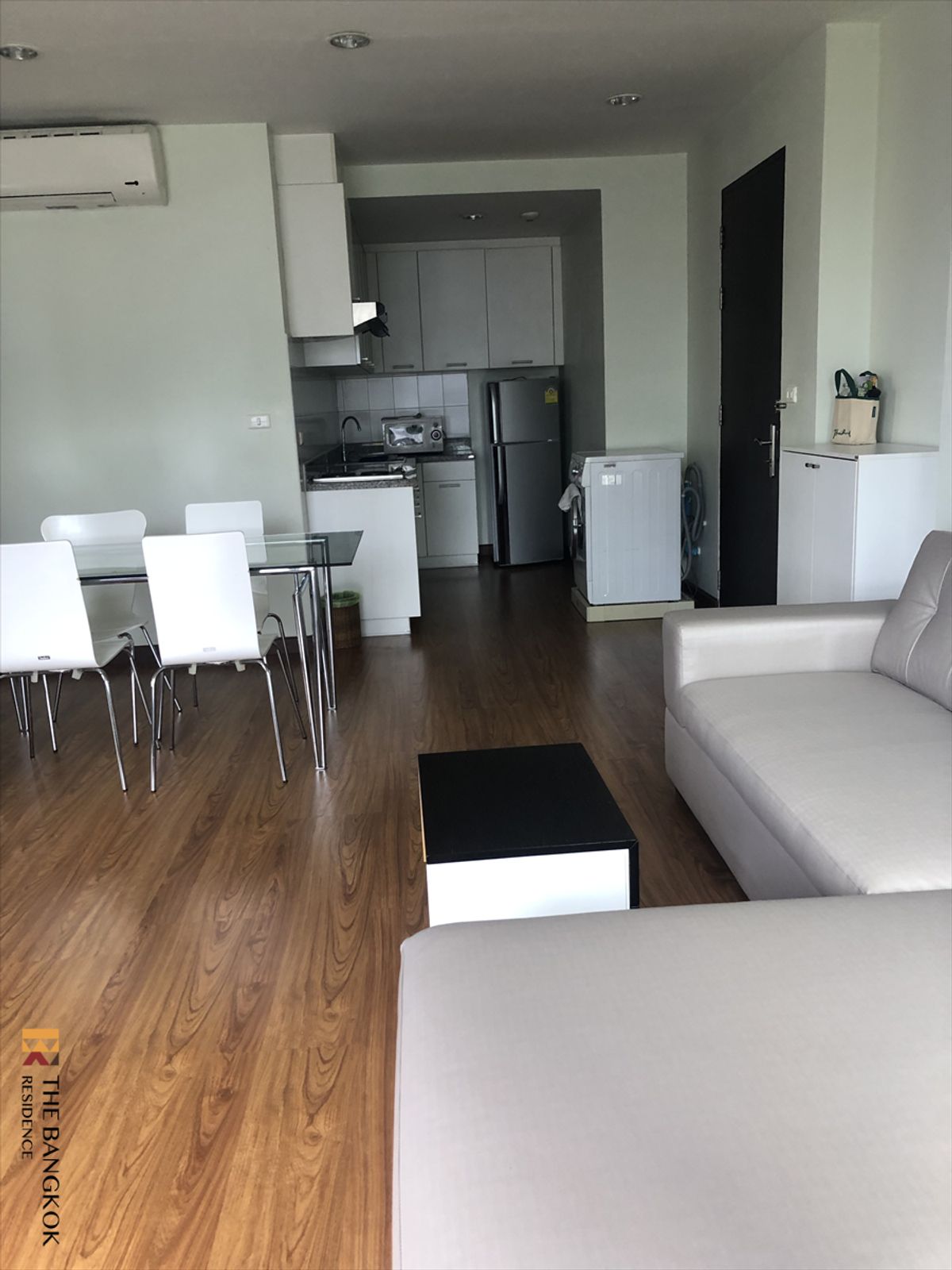 ให้เช่าคอนโดสุขุมวิท อโศก ทองหล่อ : ให้เช่า คอนโด The Address Sukhumvit 42 | 2 ห้องนอน 2 ห้องน้ำ | แต่งครบ ใกล้ BTS เอกมัย By Noon