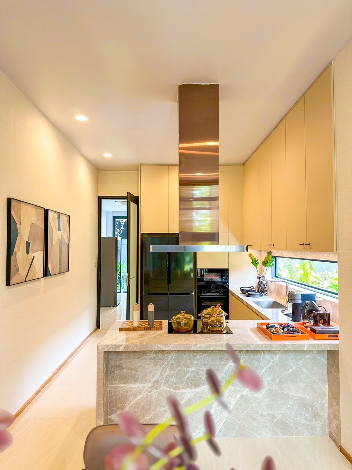 For SaleHouseBangna, Bearing, Lasalle : 🏠Baan Issara Bangna 📌 Good location near Bang Naga Road 8, drive only 5 minutes to Mega Bangna