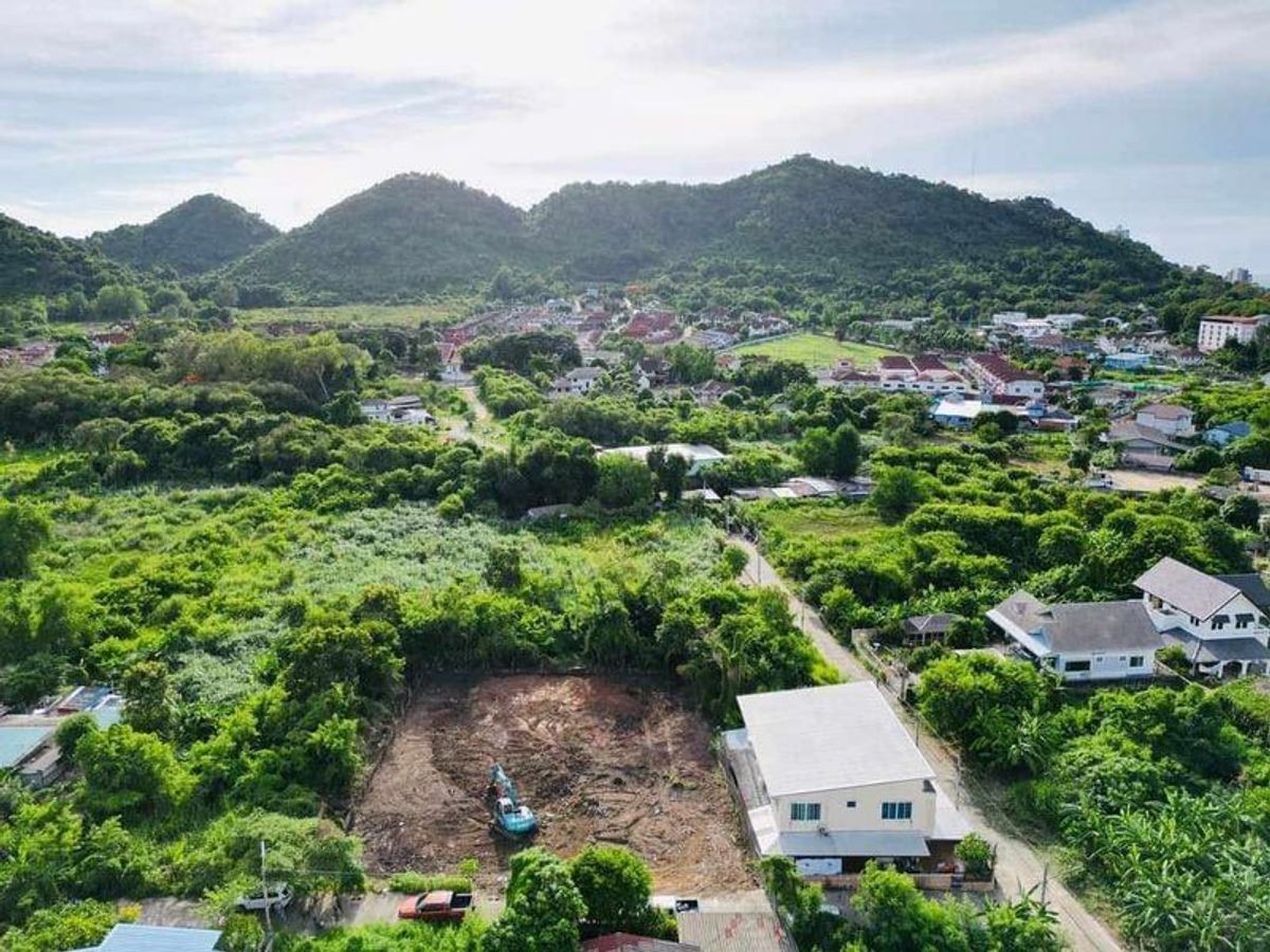 ขายที่ดินศรีราชา แหลมฉบัง บ้านบึง : ขายที่ดินศรีราชา เก้ากิโล ไฟฟ่า-ปะปา ถนนคอนกรีต เข้าถึงพร้อมใช้งาน