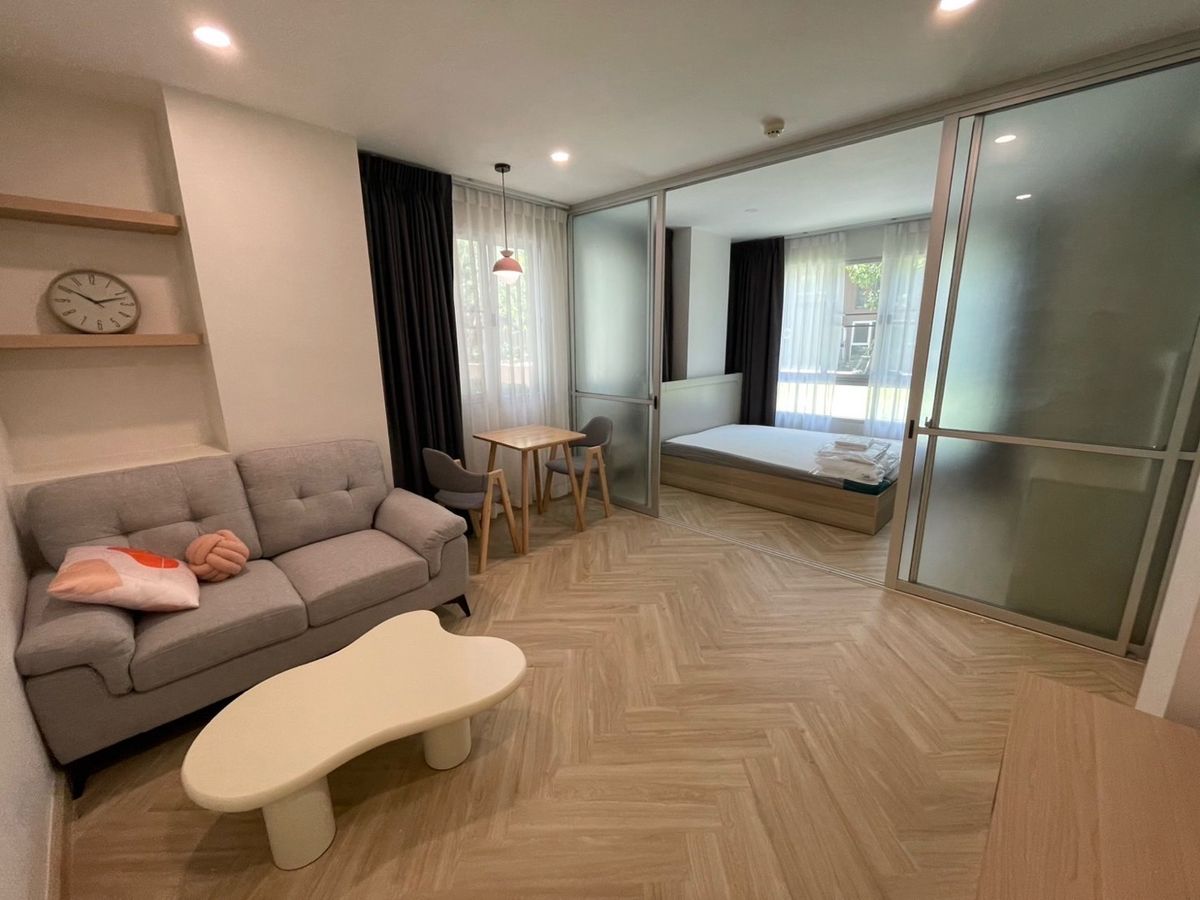 ให้เช่าคอนโดปทุมธานี รังสิต ธรรมศาสตร์ : 🏡 Brandnew for rent🔥ห้องใหม่🔥รังสิต #ใกล้มอธรรมศาสตร์ #ใกล้ใกล้มอกรุงเทพ 
ให้เช่า‼️Dcondo campus resort คอนโดแสนสิริ ห้องใหญ่ 30 ตรม. 12,500/เดือน