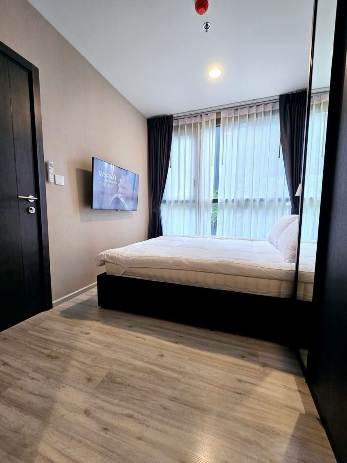 For RentCondoRatchadapisek, Huaikwang, Suttisan : XT Huaikhwang Ready to Move in✨