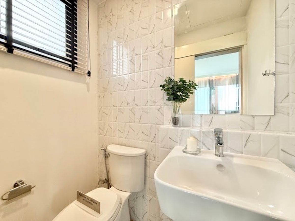 ขายทาวน์โฮมเกษตรศาสตร์ รัชโยธิน : 🏛️Baan Klang Mueng พหลฯ - รามอินทรา🌈ทาวน์โฮม 3 ชั้น URBANIST ขนาด 141 ตร.ม. 35.5 ตร.ว. | 3 ห้องนอน 3 ห้องน้ำ 2 ที่จอด เริ่ม 4.79 MB ติดต่อนัดชม Tel.0922635410 (เอิร์ธ)