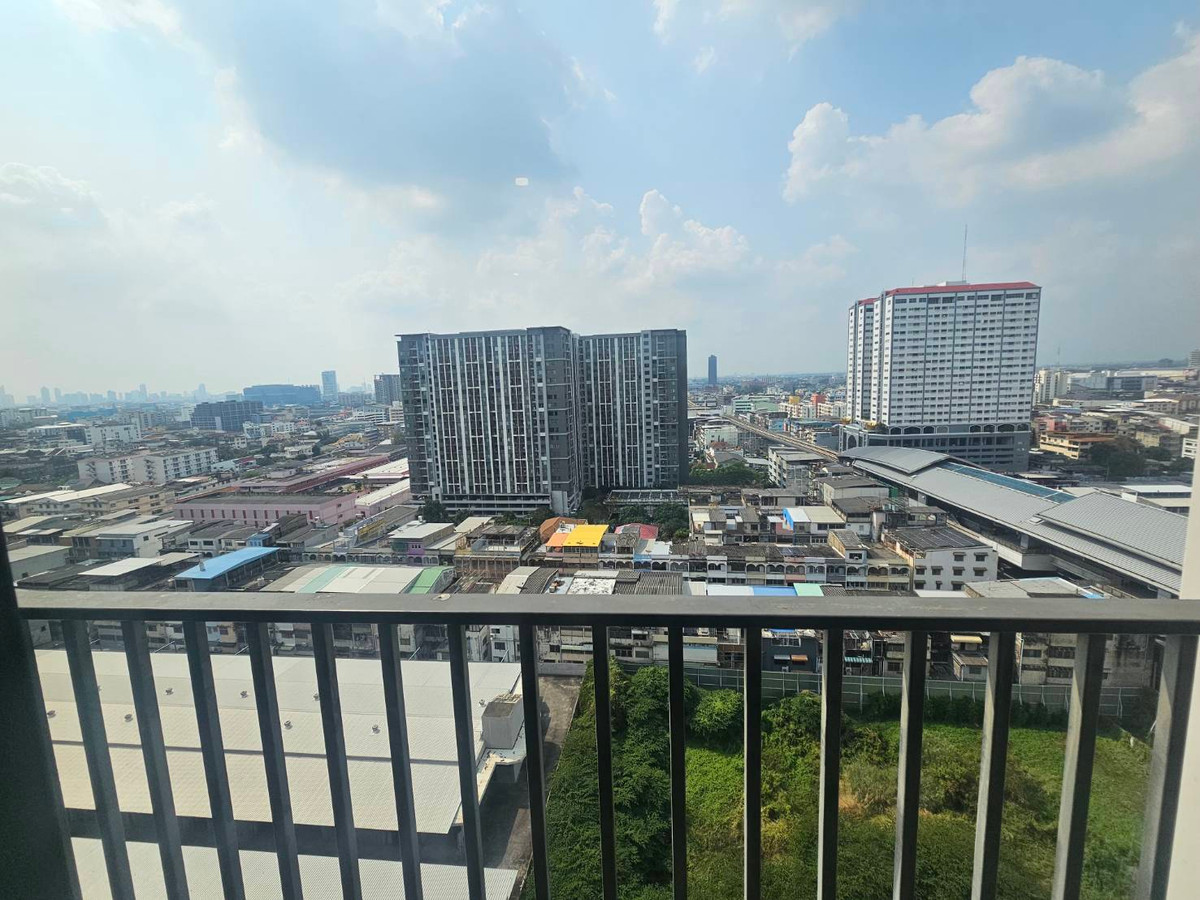 ขายคอนโดปิ่นเกล้า จรัญสนิทวงศ์ : 🔥ขายด่วน The Parkland Charan-Pinklao - Studio พร้อมอยู่ ใกล้ MRT บางยี่ขัน🔥