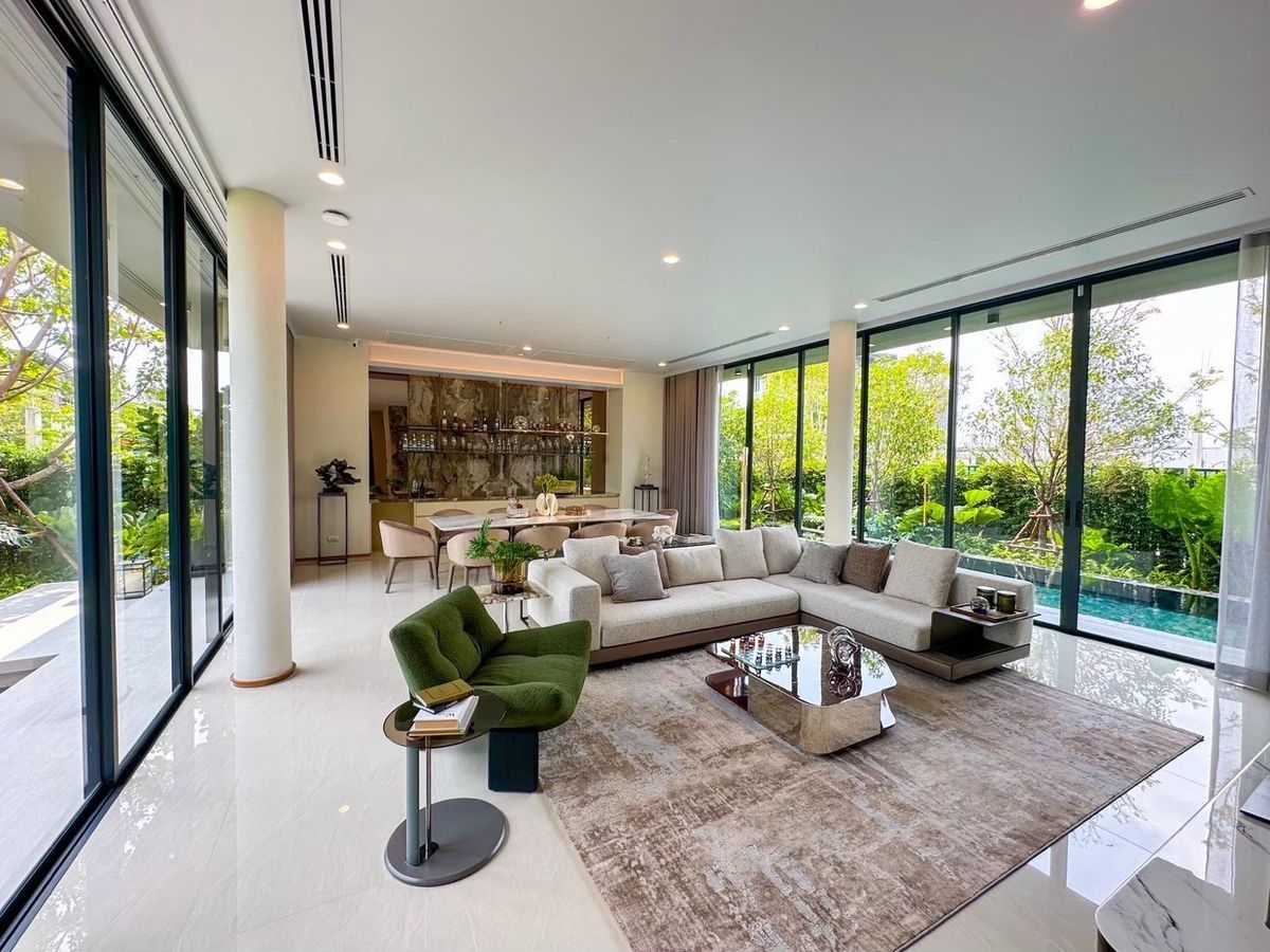 For SaleHouseBangna, Bearing, Lasalle : 🏠Baan Issara Bangna 📌 Good location near Bang Naga Road 8, drive only 5 minutes to Mega Bangna