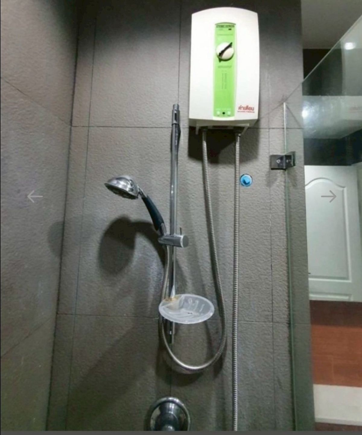 ขายคอนโดอารีย์ อนุสาวรีย์ : Condo for Sale: Chateau In Town Phaholyothin 11