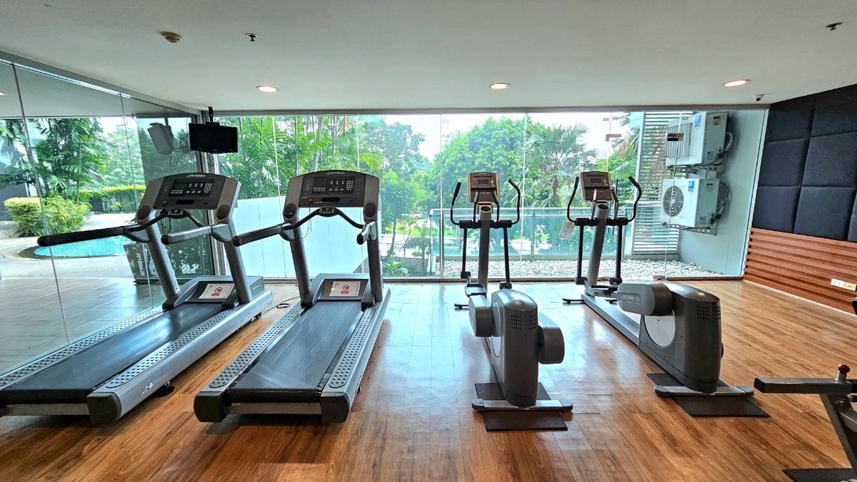 For SaleCondoSathorn, Narathiwat : Condo for sale The Star Estate at Narathiwas (The Star Estate at Narathiwat) 72 square meters, 7th floor, Narathiwat Rajanagarindra Road. Near Ratchadaphisek Road Behind Lotus Rama 3, Chong Nonsi Subdistrict, Yannawa District, Bangkok