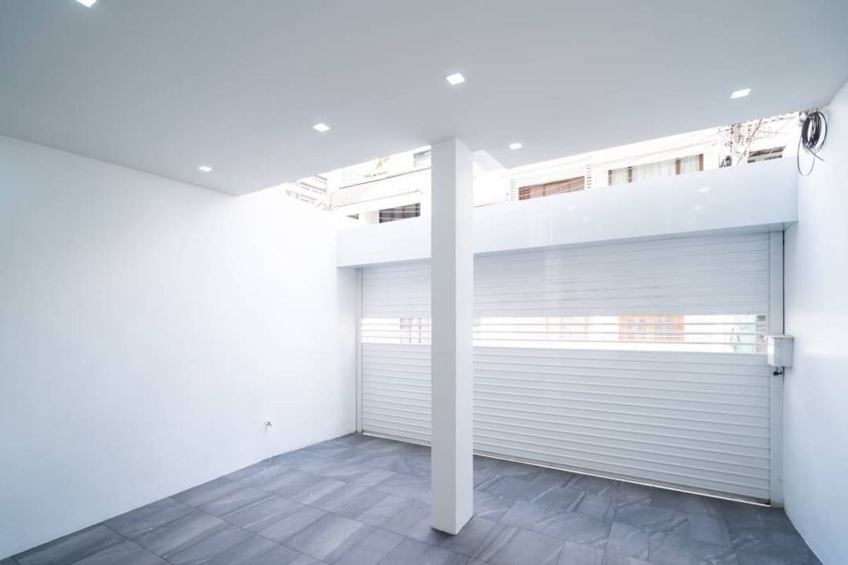 ขายทาวน์โฮมสุขุมวิท อโศก ทองหล่อ : 🏡ขาย Townhome 3 ชั้น 25 ตรว ซอยสุขุมวิท 15 ทำเลดี เพียง 1 นาทีถึง โรงเรียนนานาชาติ NIST และ 5 นาที ถึง BTS อโศก 