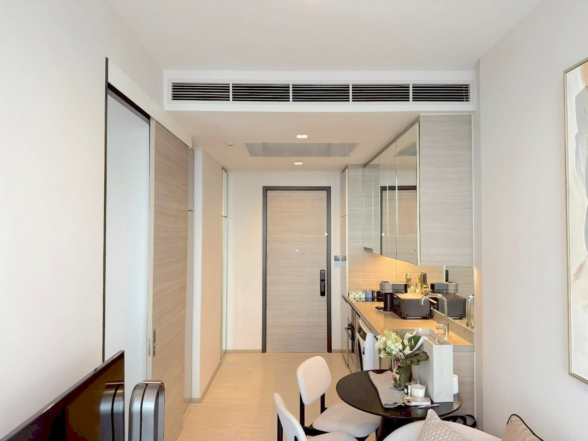 For SaleCondoLadprao, Central Ladprao : 🔥 Urgent 🔥 The cheapest, available for sale, beautiful decoration room, very beautiful, free room with viewing