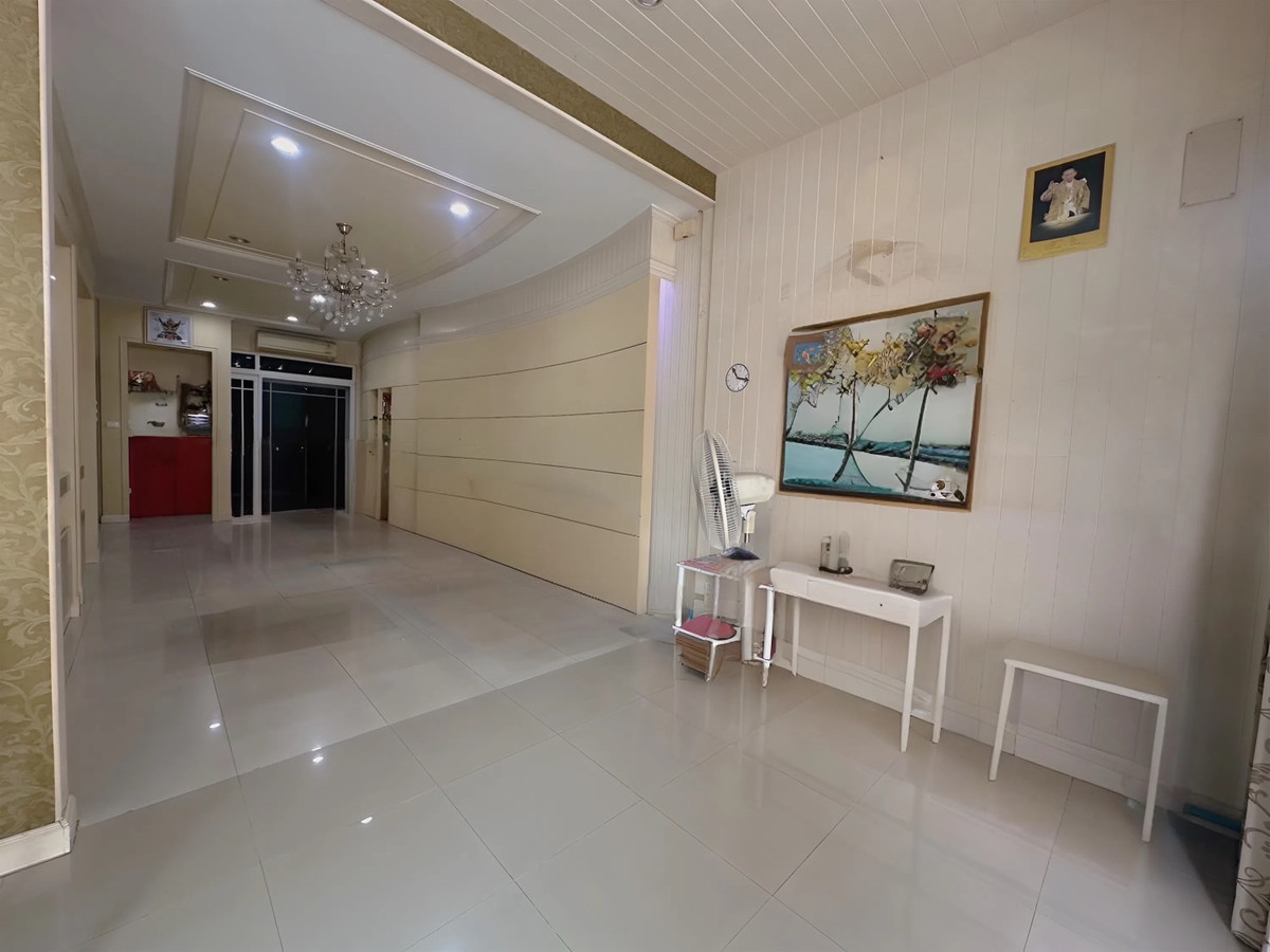 ให้เช่าทาวน์โฮมพระราม 2 บางขุนเทียน : ทาวน์โฮม 3 ชั้น  พระราม 2   เดอะ เทอเรส  | 3 ห้องนอน 4 ห้องน้ำ 