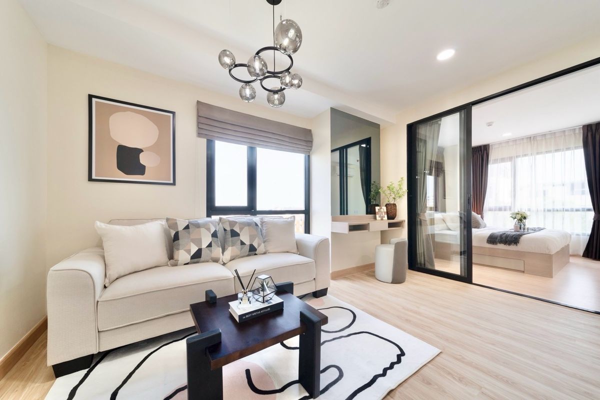 ขายคอนโดวิภาวดี ดอนเมือง หลักสี่ : 🚆 แค่3ก้าวถึง BTSสายหยุด  📍พหลโยธิน 50 ✅ แต่งครบ เฟอร์ใหม่ พร้อมอยู่ 🛏 1 ห้องนอน 1 ห้องน้ำ | ครัวปิด ✅34.95 ตร.ม. 
