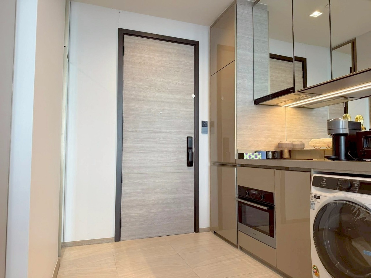 For SaleCondoLadprao, Central Ladprao : 🔥 Urgent 🔥 The cheapest, available for sale, beautiful decoration room, very beautiful, free room with viewing