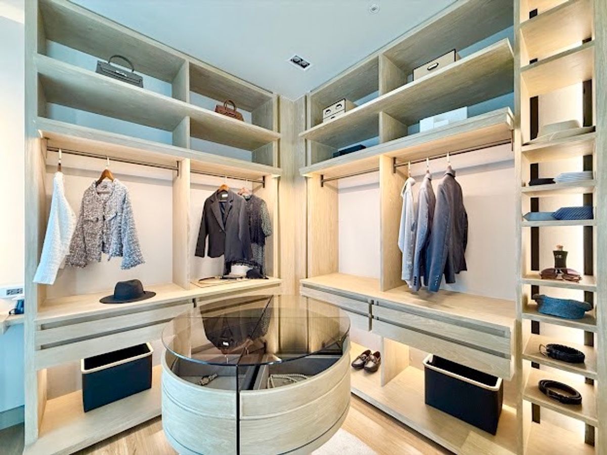 ขายทาวน์โฮมเกษตรศาสตร์ รัชโยธิน : 🏛️Baan Klang Mueng พหลฯ - รามอินทรา🌈ทาวน์โฮม 3 ชั้น URBANIST ขนาด 141 ตร.ม. 35.5 ตร.ว. | 3 ห้องนอน 3 ห้องน้ำ 2 ที่จอด เริ่ม 4.79 MB ติดต่อนัดชม Tel.0922635410 (เอิร์ธ)