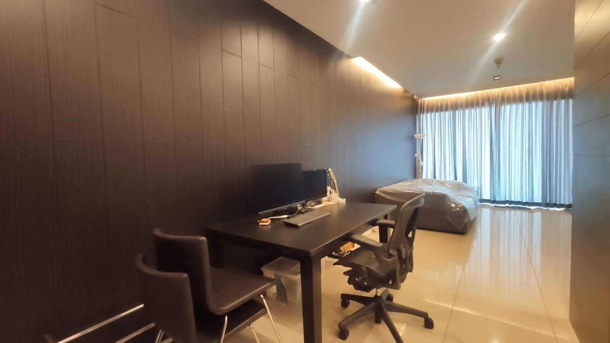 For SaleCondoSathorn, Narathiwat : Condo for sale The Star Estate at Narathiwas (The Star Estate at Narathiwat) 72 square meters, 7th floor, Narathiwat Rajanagarindra Road. Near Ratchadaphisek Road Behind Lotus Rama 3, Chong Nonsi Subdistrict, Yannawa District, Bangkok