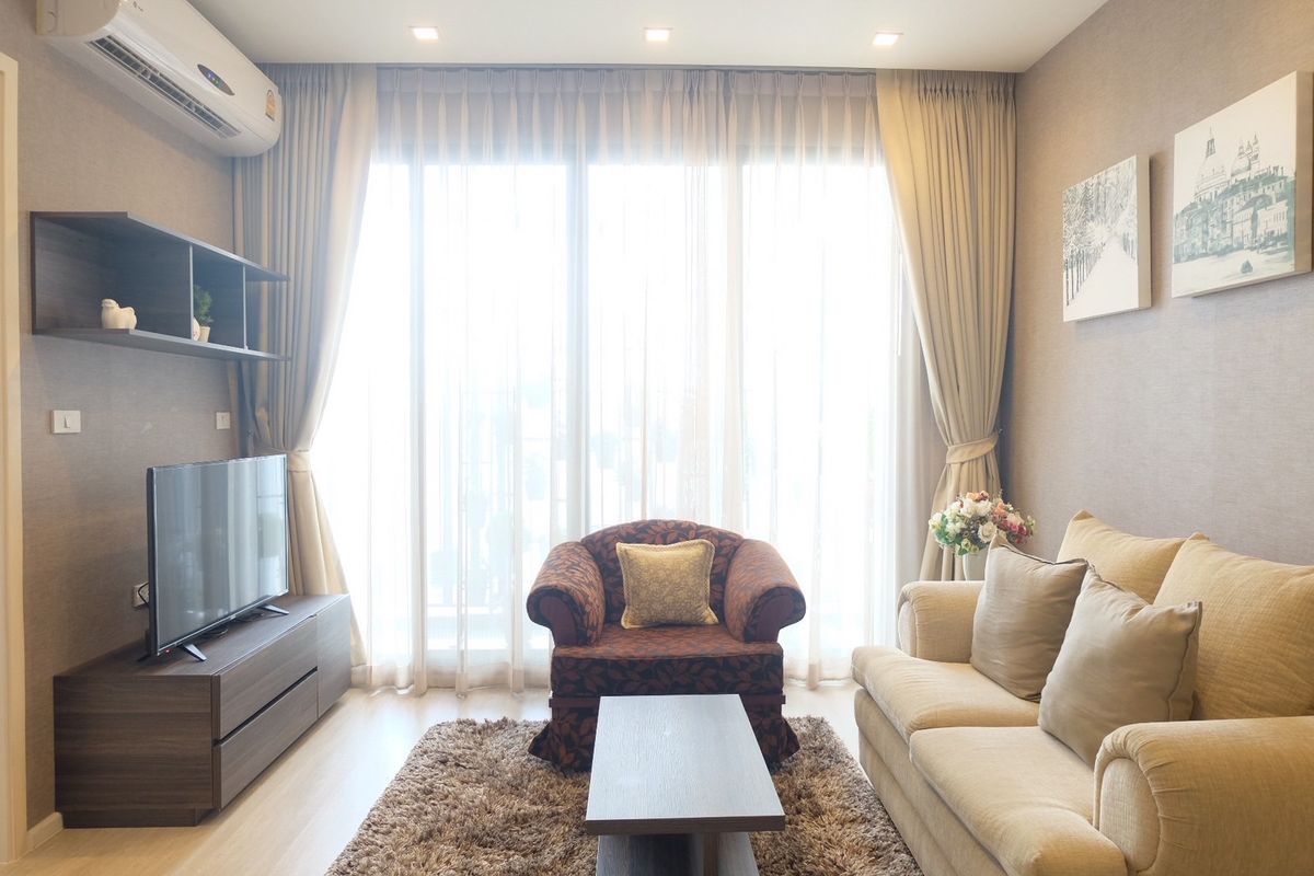 ขายคอนโดรัชดา ห้วยขวาง : For Sale Quinn Ratchada17 Condo area 52 sqm  1br+1study room 6MB Fully Furnished