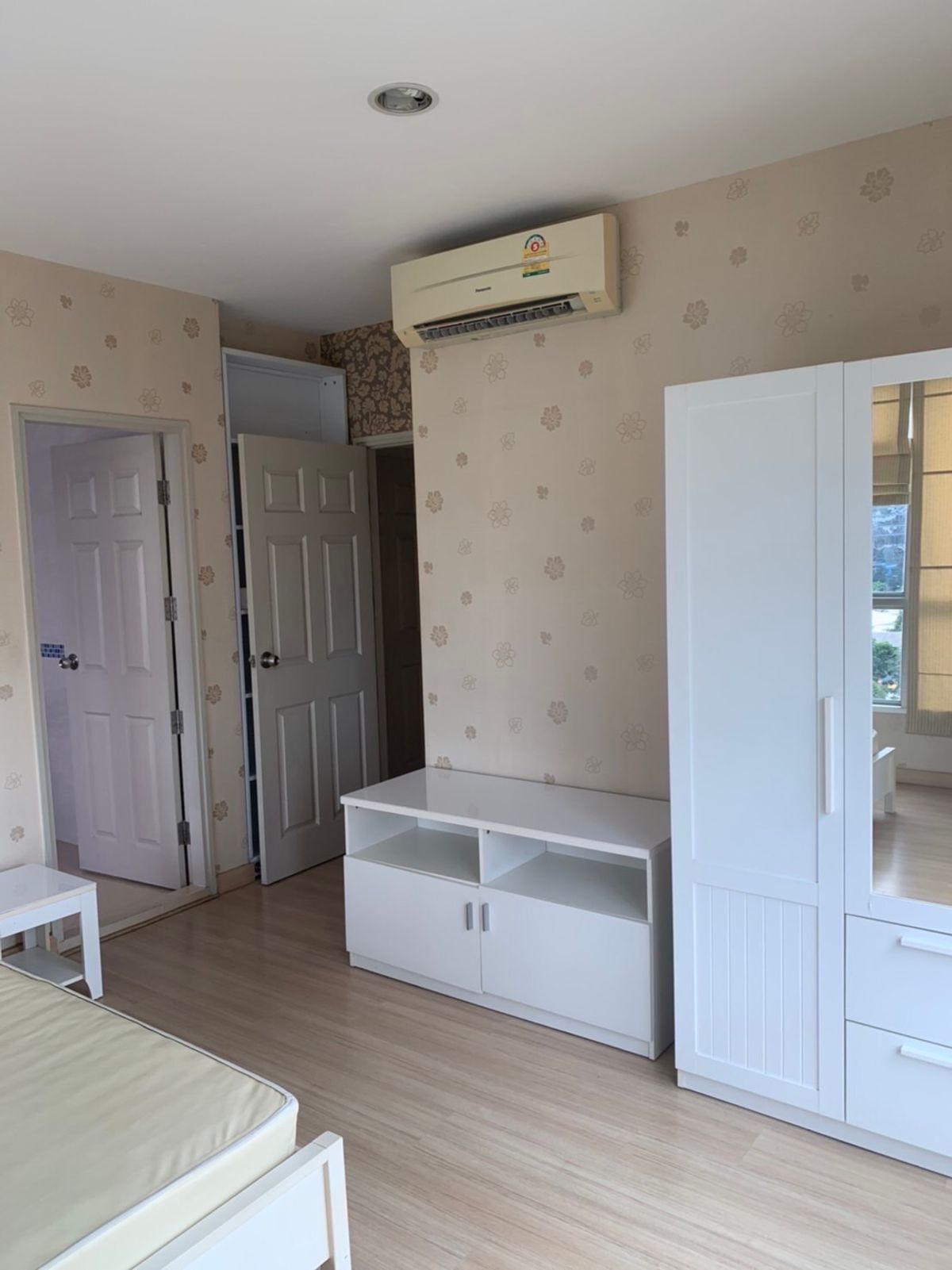 For SaleCondoSathorn, Narathiwat : Condo for Sale – Life @ Sathon 10