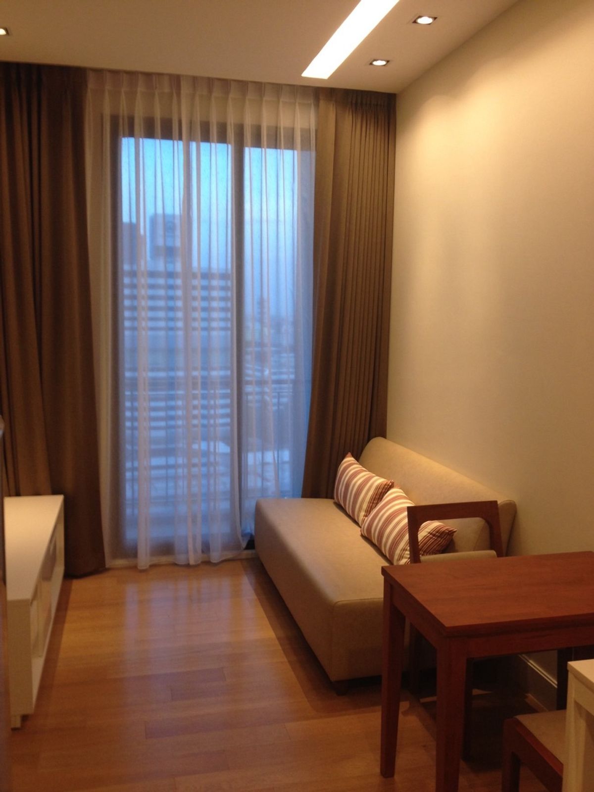ให้เช่าคอนโดลาดพร้าว เซ็นทรัลลาดพร้าว : ให้เช่าด่วน 🌈✨EQUINOX Paholyothin-Viphava 1 bed 1 bath พร้อมอยู่ราคาถูก โทร 092-2462653 Donut