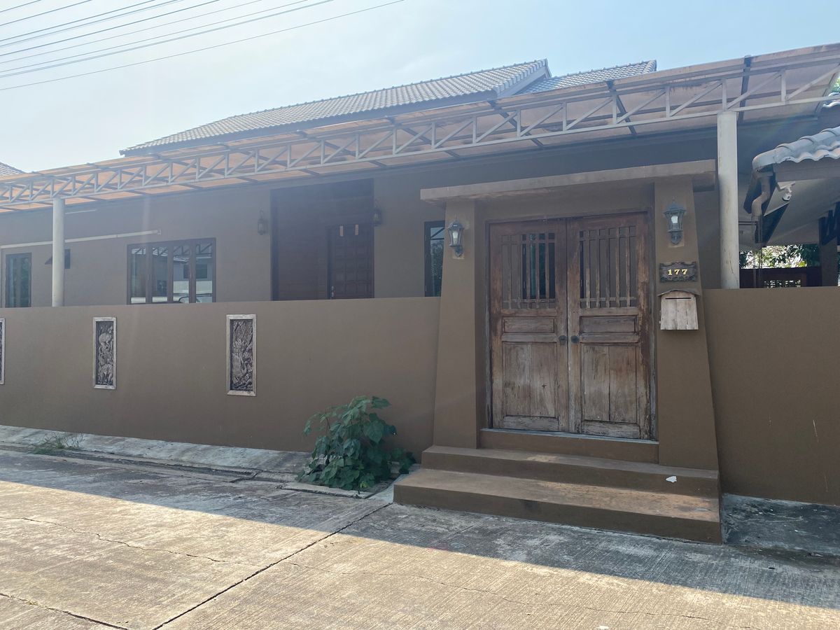 For SaleHouseChiang Mai : Saraphi house for sale in Chiang Mai urgently