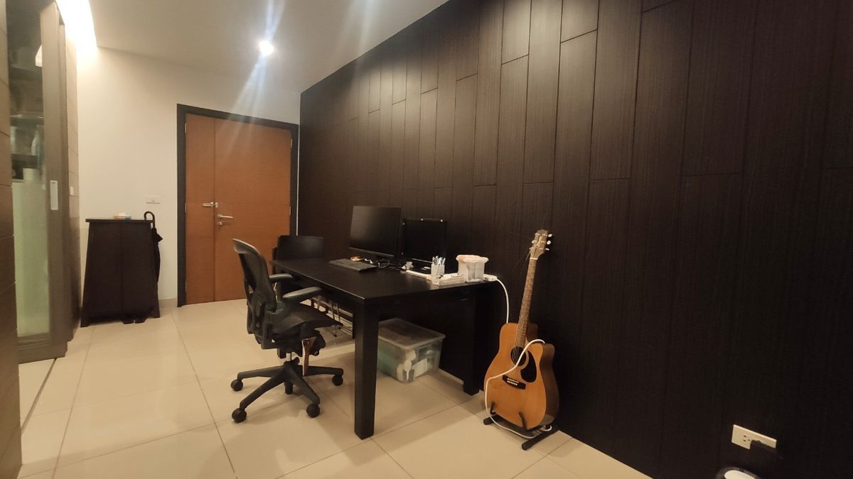 For SaleCondoSathorn, Narathiwat : Condo for sale The Star Estate at Narathiwas (The Star Estate at Narathiwat) 72 square meters, 7th floor, Narathiwat Rajanagarindra Road. Near Ratchadaphisek Road Behind Lotus Rama 3, Chong Nonsi Subdistrict, Yannawa District, Bangkok