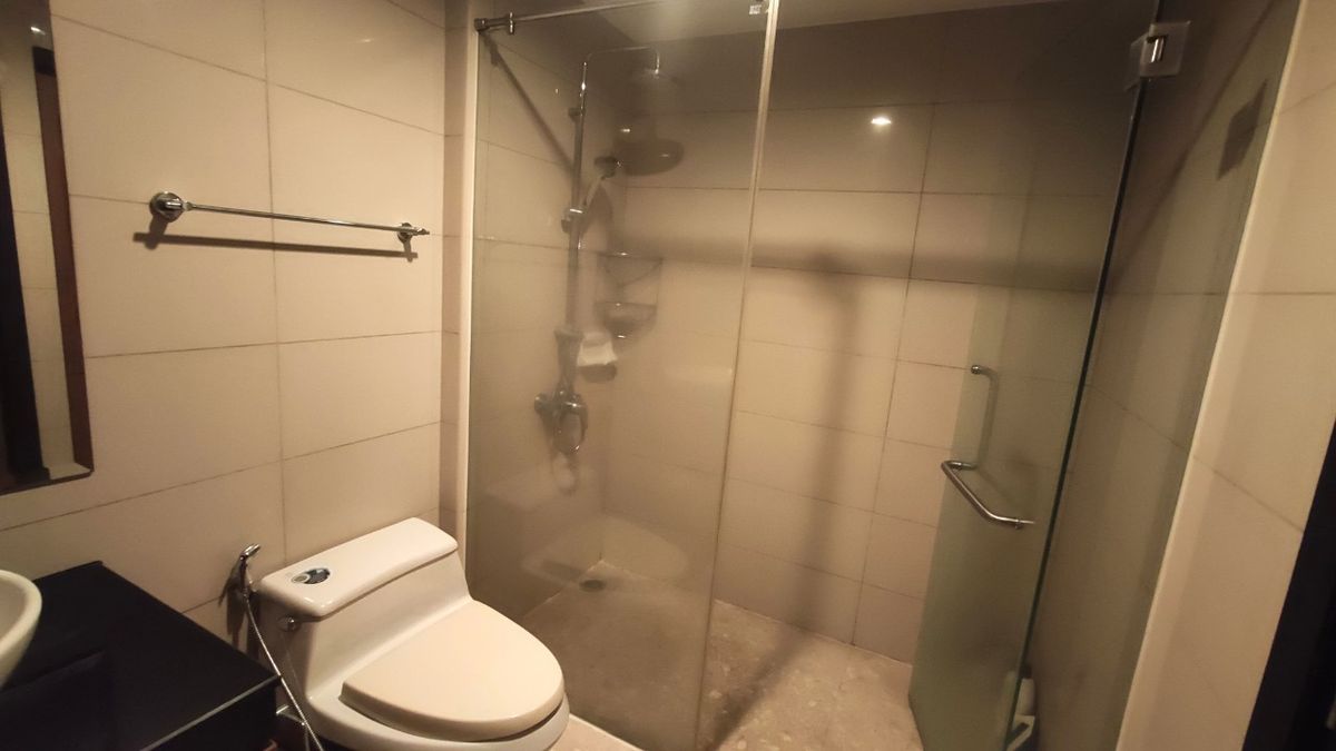 For SaleCondoSathorn, Narathiwat : Condo for sale The Star Estate at Narathiwas (The Star Estate at Narathiwat) 72 square meters, 7th floor, Narathiwat Rajanagarindra Road. Near Ratchadaphisek Road Behind Lotus Rama 3, Chong Nonsi Subdistrict, Yannawa District, Bangkok