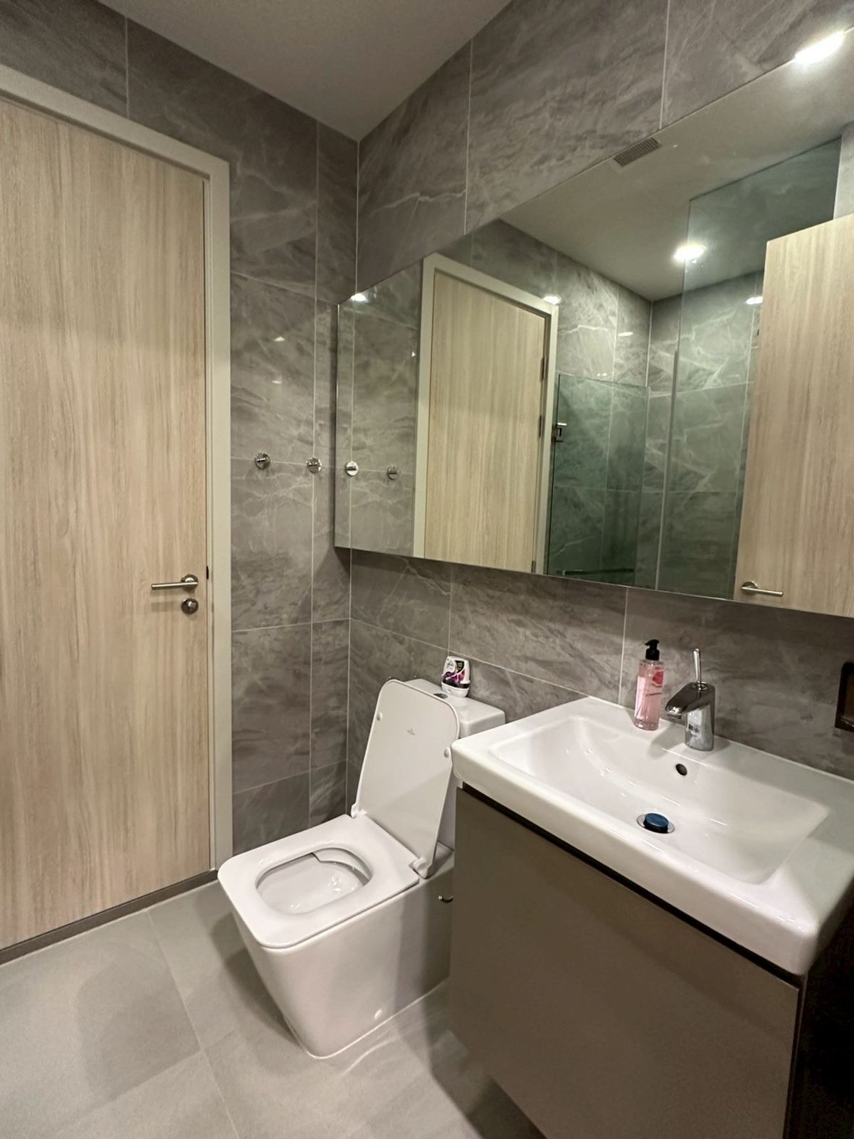 For RentCondoRatchathewi,Phayathai : 🔥For urgent rent🔥 Wish Signature 2 Midtown Siam, beautiful room, fully furnished, ready to move in ❗