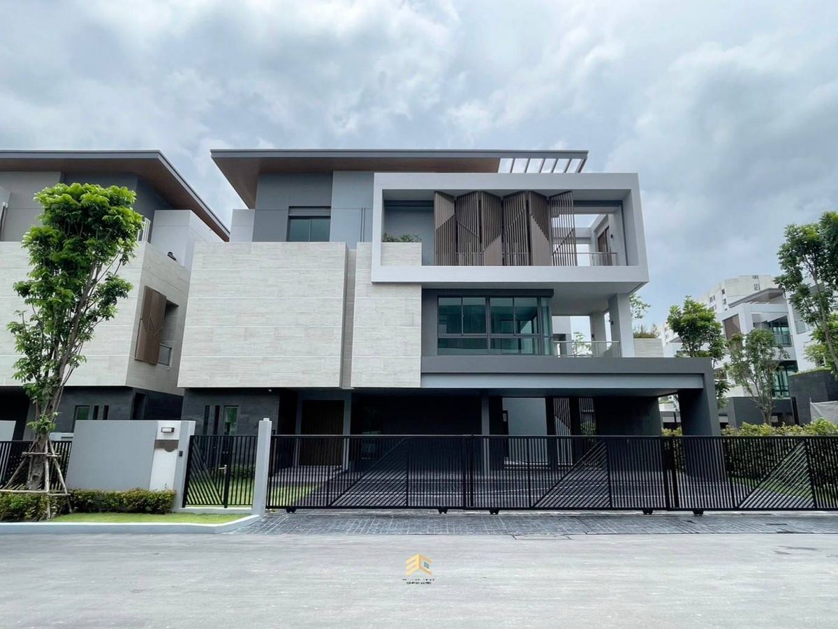 ขายบ้านพัฒนาการ ศรีนครินทร์ : ขายบ้านตัวอย่างพร้อมอยู่ ‼️ บ้านหรู 3 ชั้น :  The Gentry Pattanakarn 2  (แบบบ้านใหญ่สุด)♦️ราคา 110 ล้านบาท 