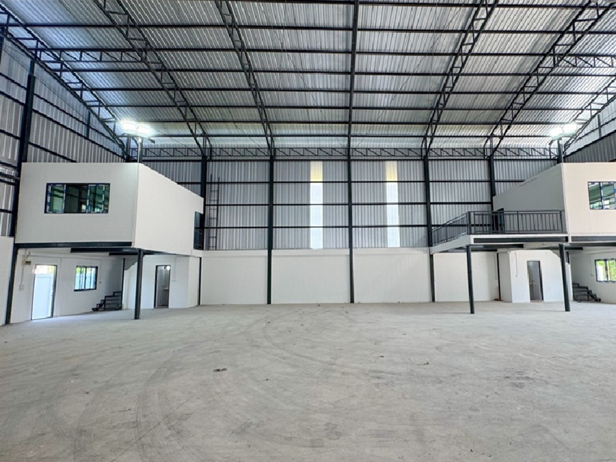 ให้เช่าโกดังบางนา แบริ่ง ลาซาล : For Rent ให้เช่าโกดัง พร้อมสำนักงาน พื้นที่ 520 ตารางเมตร ซอยลาดกระบัง 14/1 โกดังสร้างใหม่ / เหมาะเก็บสินค้า หรือ ศูนย์กระจายสินค้า หรือ ธุรกิจ Online / รถเทรลเลอร์เข้าได้ จอดลงของได้