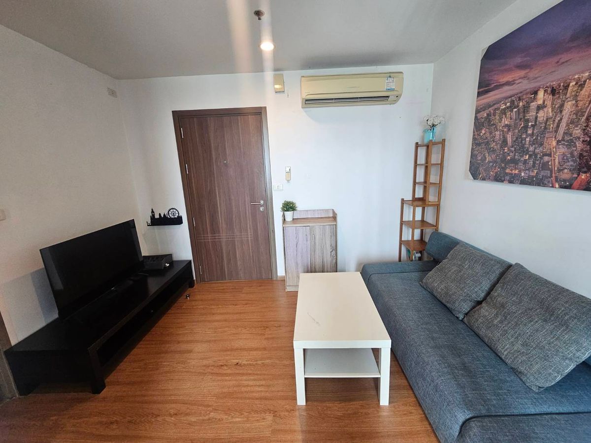 For RentCondoOnnut, Udomsuk : Beautiful room, make a new built -in cabinet for rent 1 bedroom, 1 bathroom, The Base Sukhumvit 77