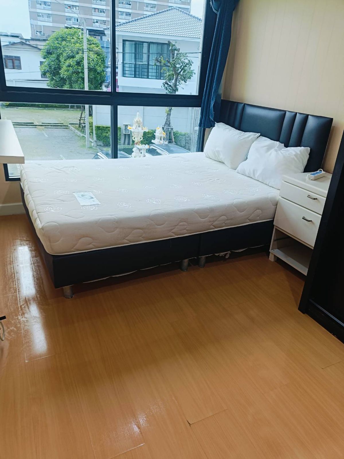For RentCondo : P-40164 ให้เช่า คอนโด เมโทร สกาย รัชดา Soi Inthamara 47, Ratchadaphisek, Din Daeng, Bangkok พร้อมอยู่ ราคาถูก Line Id @easythaihome 085-592-2897