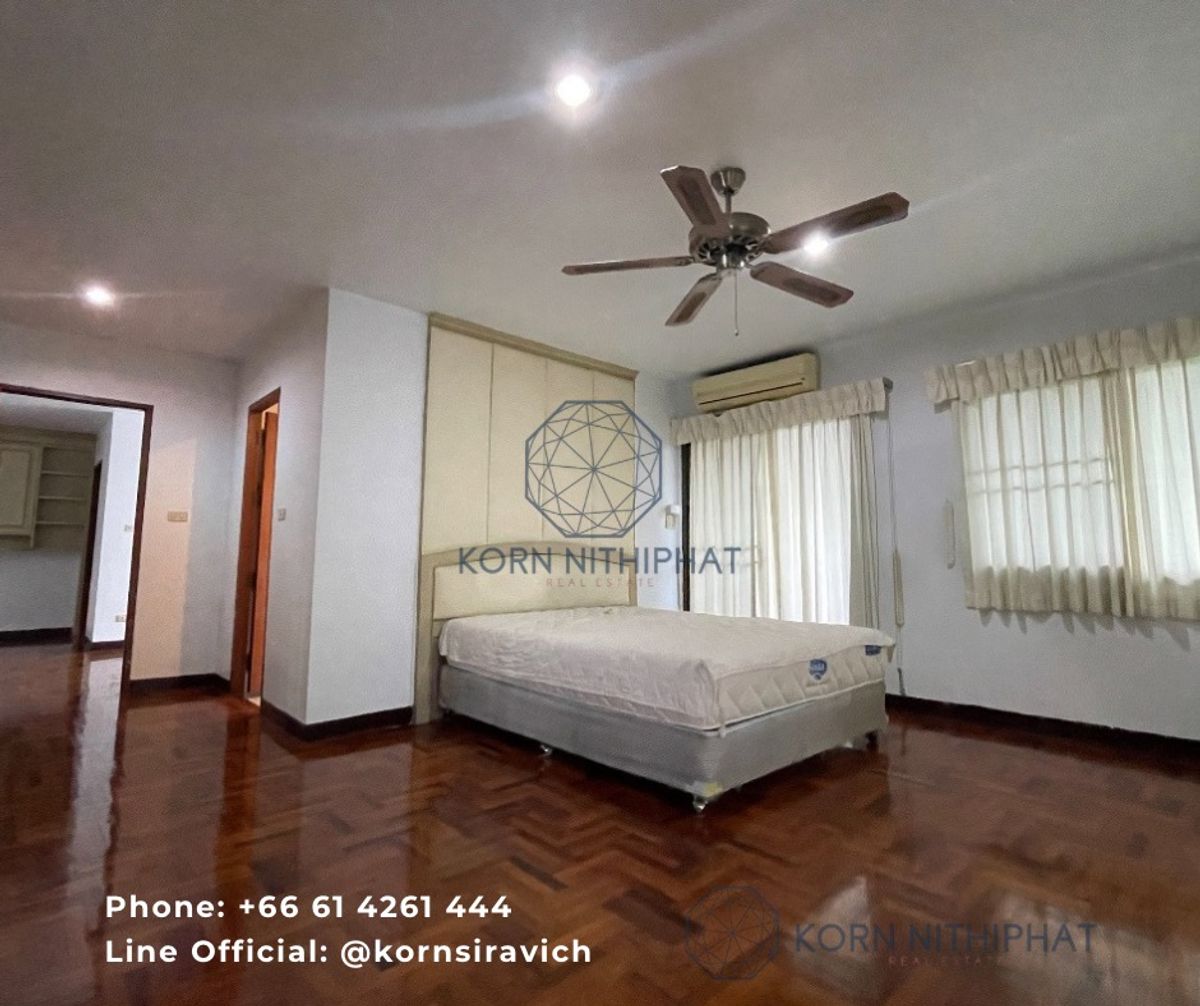 ให้เช่าบ้านพระราม 9 เพชรบุรีตัดใหม่ RCA : Private Residential Pet Friendly Home - Soi Soonvijai Thonglor / RCA / Rama 9 , Share Swimming Pool , Near KIS - Anglo - Shrewsbury - Prep - Trail International School