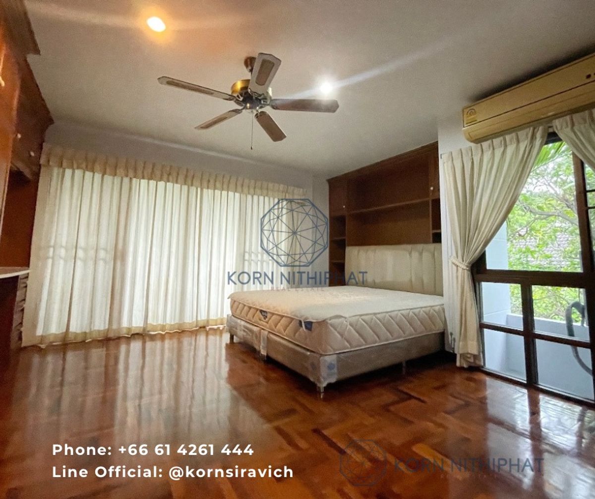ให้เช่าบ้านพระราม 9 เพชรบุรีตัดใหม่ RCA : Private Residential Pet Friendly Home - Soi Soonvijai Thonglor / RCA / Rama 9 , Share Swimming Pool , Near KIS - Anglo - Shrewsbury - Prep - Trail International School
